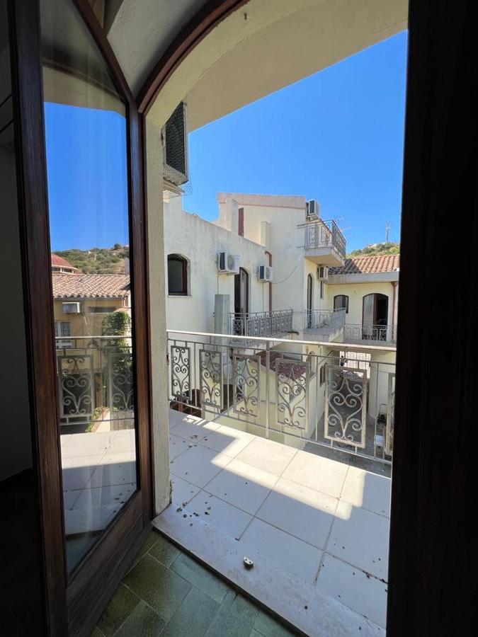 Maison Umberto I A Villasimius Centro ภายนอก รูปภาพ