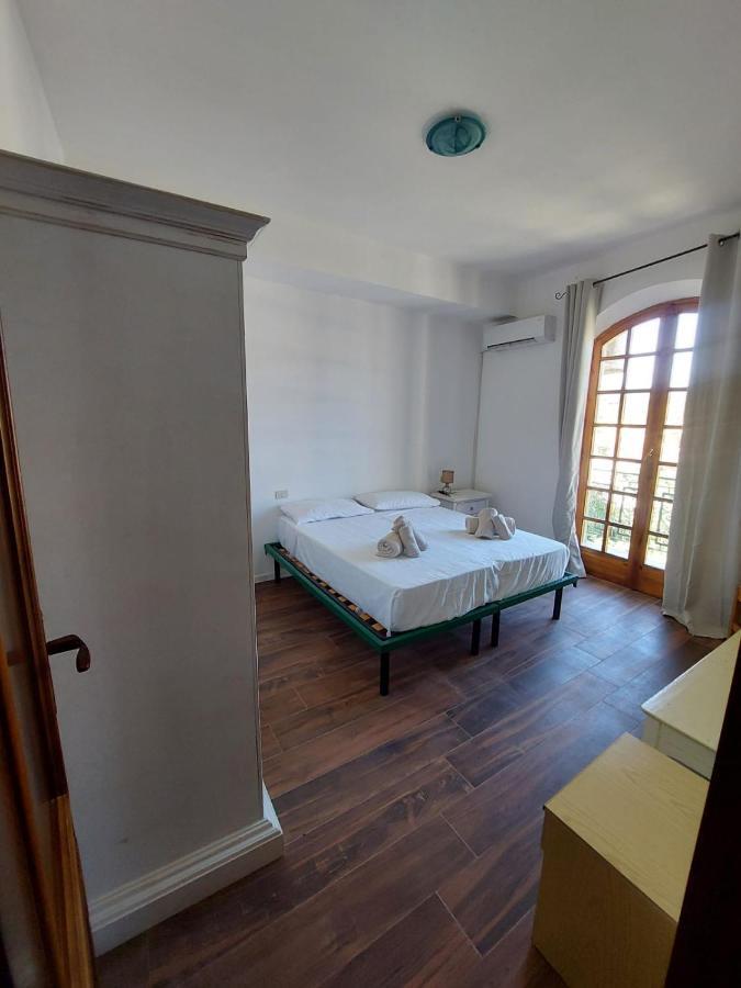 Maison Umberto I A Villasimius Centro ภายนอก รูปภาพ
